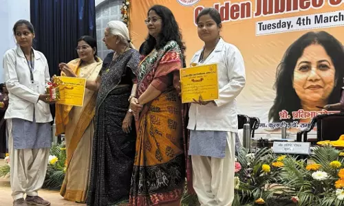 Sultanpur: अवध विश्वविद्यालय में स्वर्ण शताब्दी समारोह आयोजित हुआ