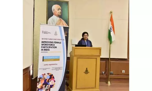 Centre: भारत में पिछले छह वर्षों में महिला कार्यबल भागीदारी में सकारात्मक रुझान देखा गया