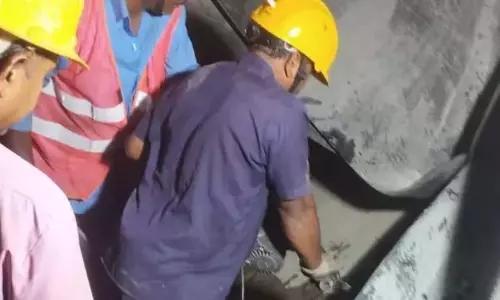 सिंगरेनी खनिक- SLBC सुरंग बचाव में बल गुणक सिंगरेनी खनिक- SLBC सुरंग बचाव में बल गुणक