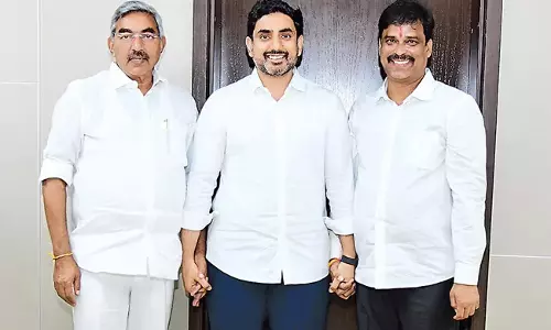 Andhra : अलापति और राजशेखरम ने मंत्री लोकेश से मुलाकात की