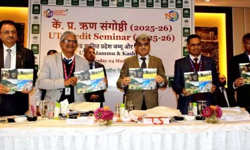 मुख्य सचिव ने J&K के ग्रामीण क्षेत्र में ऋण पहुंच और निवेश बढ़ाने का आह्वान किया मुख्य सचिव ने J&K के ग्रामीण क्षेत्र में ऋण पहुंच और निवेश बढ़ाने का आह्वान किया