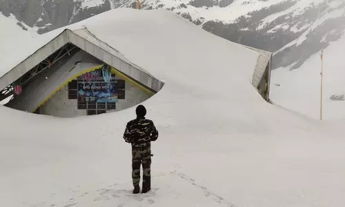 हेमकुंड साहिब रोपवे से बुजुर्ग और दिव्यांग श्रद्धालुओं को लाभ मिलेगा हेमकुंड साहिब रोपवे से बुजुर्ग और दिव्यांग श्रद्धालुओं को लाभ मिलेगा