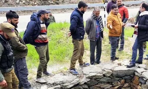 DC किश्तवाड़ ने मनरेगा में गलत उपस्थिति का पता लगाया