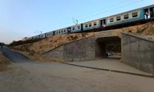 ASSAM: पूर्वोत्तर सीमांत रेलवे ने सुरक्षा सुनिश्चित करने के लिए बुनियादी ढांचे को उन्नत किया
