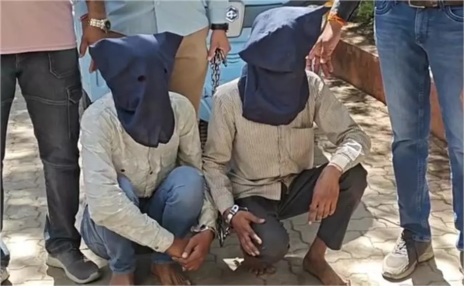 MP News: किसान से लूटपाट करने वाले ऑटो चालक और उसके साथी गिरफ्तार MP News: किसान से लूटपाट करने वाले ऑटो चालक और उसके साथी गिरफ्तार