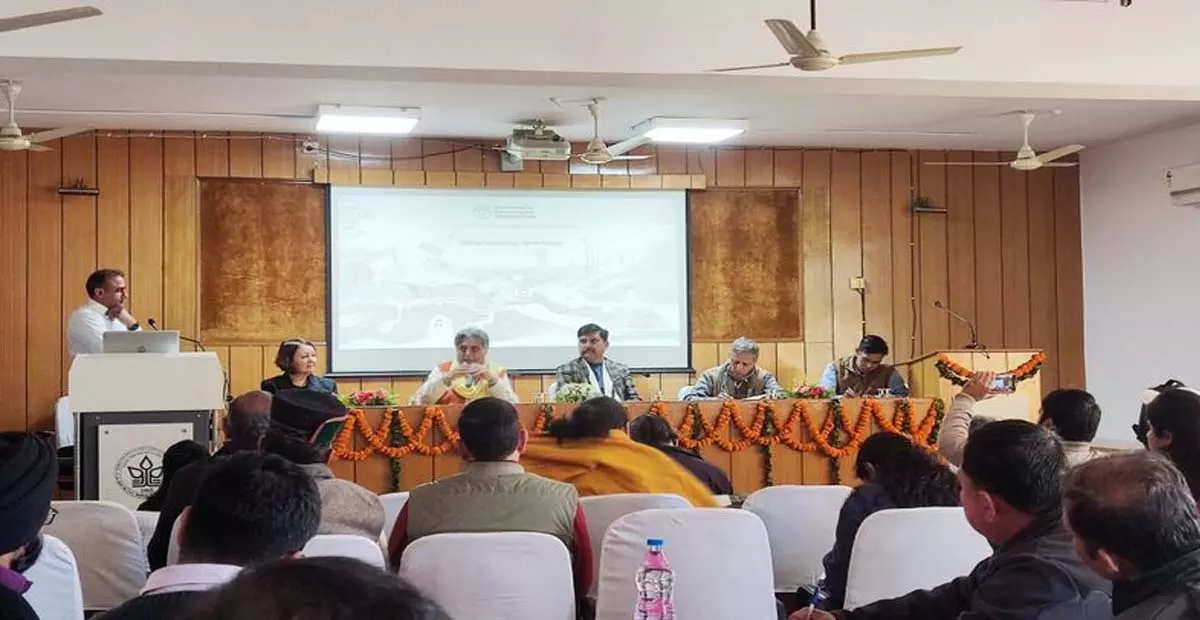 विशेषज्ञों ने किसानों की आय बढ़ाने के लिए नीतिगत सुधारों का आह्वान किया विशेषज्ञों ने किसानों की आय बढ़ाने के लिए नीतिगत सुधारों का आह्वान किया