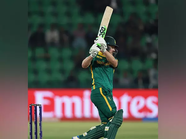 New Zealand के चैंपियंस ट्रॉफी के फाइनल में पहुंचने से दक्षिण अफ्रीका को फिर से निराशा हाथ लगी New Zealand के चैंपियंस ट्रॉफी के फाइनल में पहुंचने से दक्षिण अफ्रीका को फिर से निराशा हाथ लगी