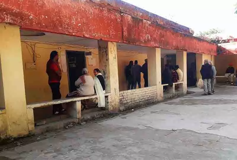 Jalandhar: असुरक्षित भवन में है तहसील कार्यालय Jalandhar: असुरक्षित भवन में है तहसील कार्यालय