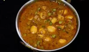 Masala Mushroom: अगर आपको खाने का शौक है तो इस रेसिपी से बनाएं मसाला मशरूम Masala Mushroom: अगर आपको खाने का शौक है तो इस रेसिपी से बनाएं मसाला मशरूम