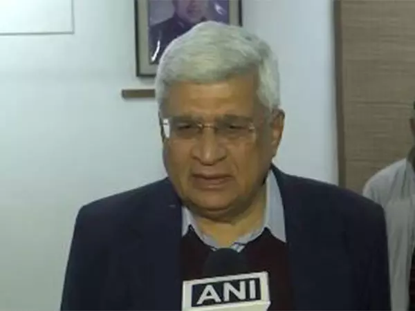 CPM के प्रकाश करात ने केंद्र की मध्य पूर्व नीति की आलोचना की CPM के प्रकाश करात ने केंद्र की मध्य पूर्व नीति की आलोचना की