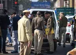 बाहरी उत्तरी दिल्ली में गंभीर अपराधों के लिए 7 किशोरों पर वयस्कों की तरह मुकदमा चलेगा बाहरी उत्तरी दिल्ली में गंभीर अपराधों के लिए 7 किशोरों पर वयस्कों की तरह मुकदमा चलेगा