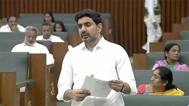 जगन के पास उपमुख्यमंत्री से अधिक सुरक्षा है: Minister Lokesh जगन के पास उपमुख्यमंत्री से अधिक सुरक्षा है: Minister Lokesh