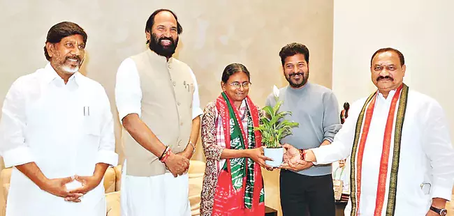 MLC Election: एमएलसी प्रत्याशियों को लेकर कांग्रेस की कवायद MLC Election: एमएलसी प्रत्याशियों को लेकर कांग्रेस की कवायद
