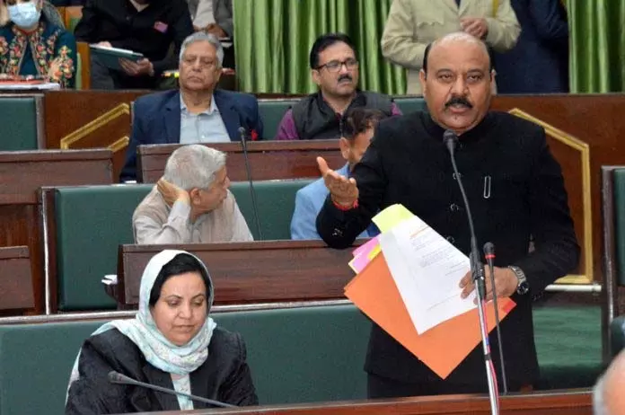 उपमुख्यमंत्री ने J&K में सभी सड़क परियोजनाओं को शीघ्र पूरा करने का आश्वासन दिया उपमुख्यमंत्री ने J&K में सभी सड़क परियोजनाओं को शीघ्र पूरा करने का आश्वासन दिया