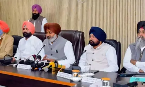 Punjab: मंत्री चीमा ने तरनतारन में नशीली दवाओं के व्यापार से निपटने के प्रयासों का नेतृत्व किया