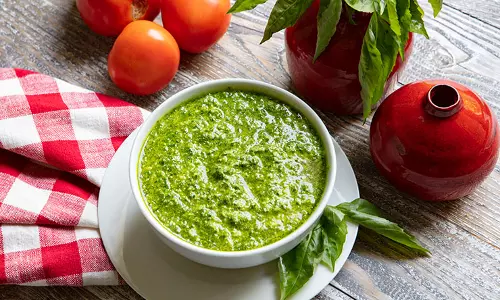 Restaurant जैसा पेस्तो, घर पर इस तरह से करें स्टोर