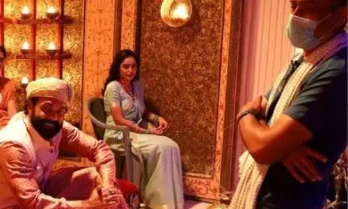 बॉबी देओल ने ‘आश्रम’ से शेयर किए BTS पल बॉबी देओल ने ‘आश्रम’ से शेयर किए BTS पल