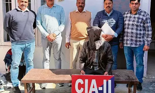 Haryana : कुरुक्षेत्र पुलिस ने ट्रक जब्त कर 262 पेटी शराब जब्त की Haryana : कुरुक्षेत्र पुलिस ने ट्रक जब्त कर 262 पेटी शराब जब्त की