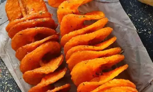 लहसुन मेयो के साथ आलू टोरनेडो रेसिपी