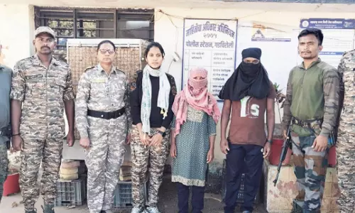 संदिग्ध युवती और युवक निकले नक्सली, फोर्स ने किया अरेस्ट