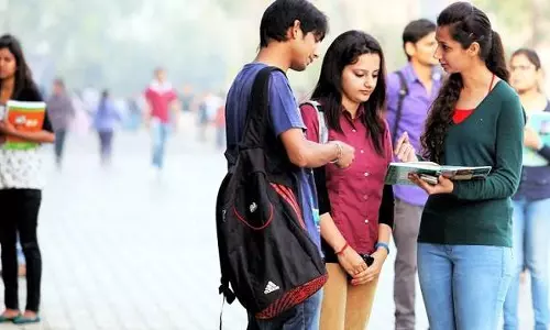 Lucknow: वार्षिक परीक्षा के रिपोर्ट कार्ड की समय सीमा बढ़ी Lucknow: वार्षिक परीक्षा के रिपोर्ट कार्ड की समय सीमा बढ़ी