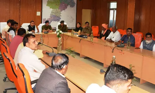 Churu: जिला कलेक्टर अभिषेक सुराणा ने जिला स्तरीय शांति समिति की बैठक Churu: जिला कलेक्टर अभिषेक सुराणा ने जिला स्तरीय शांति समिति की बैठक