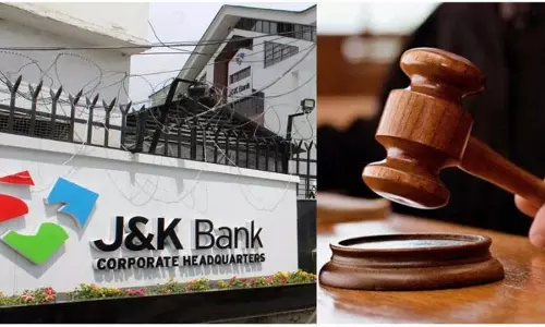 J&K बैंक द्वारा दायर याचिका में जेएमसी कमिशन को हाईकोर्ट का निर्देश J&K बैंक द्वारा दायर याचिका में जेएमसी कमिशन को हाईकोर्ट का निर्देश