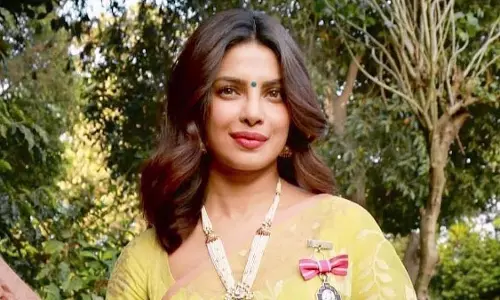 प्रियंका चोपड़ा ने मुंबई में अपना आलीशान अपार्टमेंट 13 करोड़ रुपये में बेचा प्रियंका चोपड़ा ने मुंबई में अपना आलीशान अपार्टमेंट 13 करोड़ रुपये में बेचा