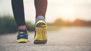 Health: जानें वजन कम करने के लिए सुबह या शाम में से किस समय टहलना बेहतर है Health: जानें वजन कम करने के लिए सुबह या शाम में से किस समय टहलना बेहतर है