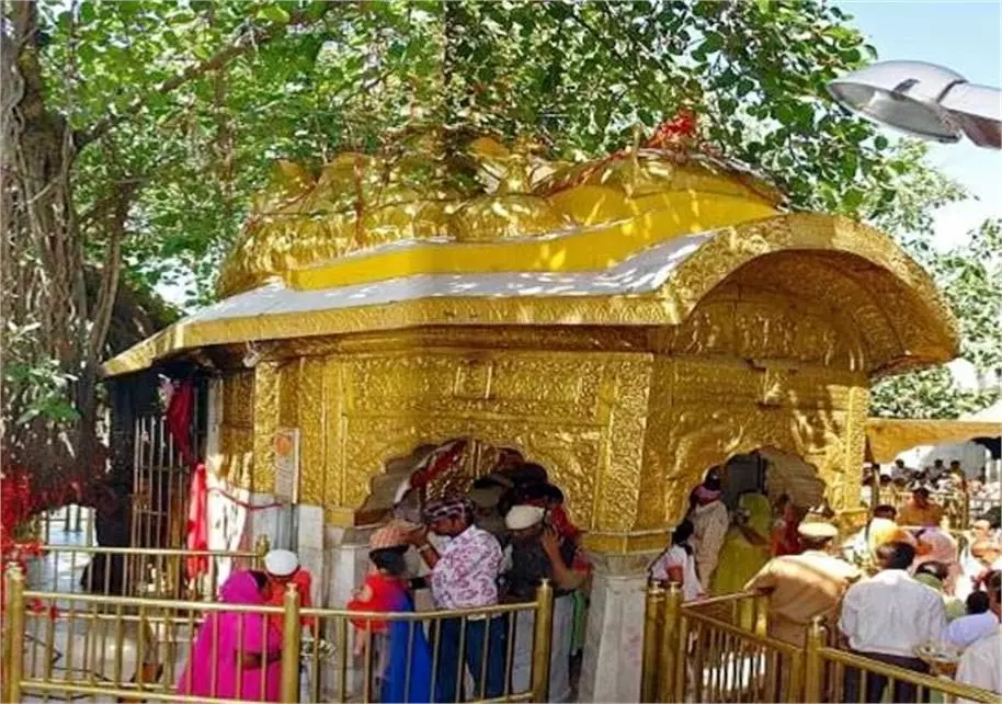 Himachal Pradesh: माता श्री चिंतपूर्णी मंदिर का होगा सौंदर्यीकरण, सरकार ने मंजूर किए 56.67 करोड़ रुपये Himachal Pradesh: माता श्री चिंतपूर्णी मंदिर का होगा सौंदर्यीकरण, सरकार ने मंजूर किए 56.67 करोड़ रुपये