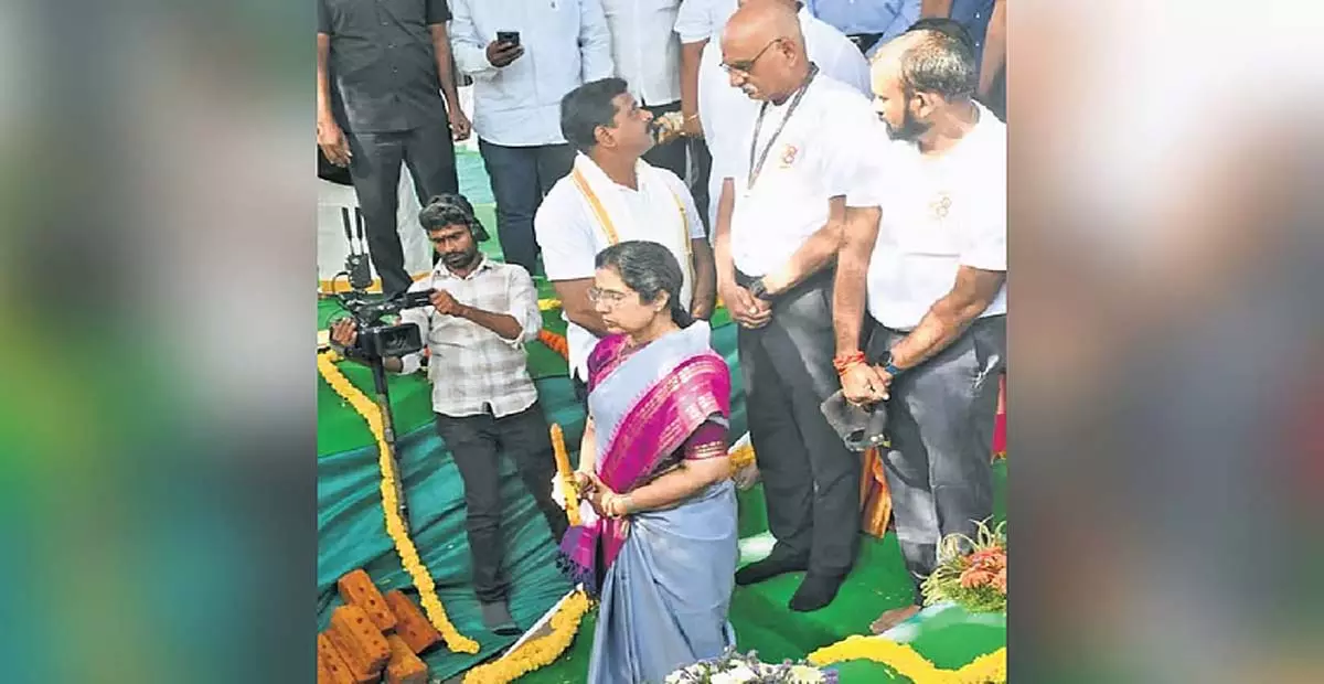 Andhra: विजयवाड़ा में एनटीआर मेमोरियल ट्रस्ट भवन की आधारशिला रखी गई Andhra: विजयवाड़ा में एनटीआर मेमोरियल ट्रस्ट भवन की आधारशिला रखी गई