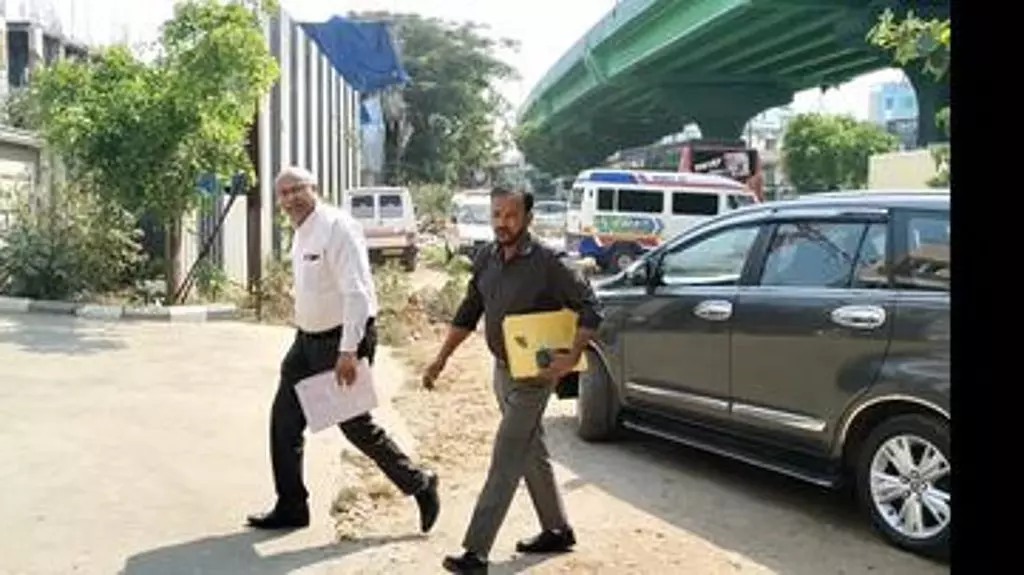 कोडानाड हत्या और डकैती मामला: एस्टेट मैनेजर से पूछताछ कोडानाड हत्या और डकैती मामला: एस्टेट मैनेजर से पूछताछ