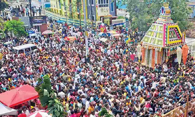 Tamil Nadu: त्रिची में वार्षिक कुट्टी कुड़ी उत्सव आयोजित हुआ Tamil Nadu: त्रिची में वार्षिक कुट्टी कुड़ी उत्सव आयोजित हुआ