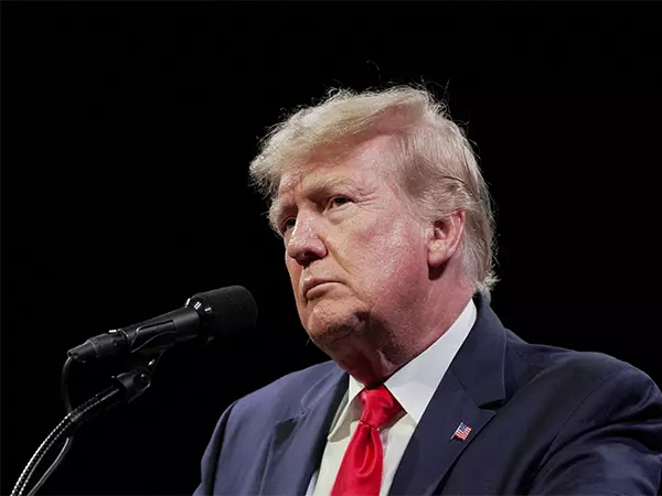 ट्रम्प ने USMCA समझौते की वस्तुओं पर मेक्सिको पर टैरिफ रद्द करने पर सहमति जताई ट्रम्प ने USMCA समझौते की वस्तुओं पर मेक्सिको पर टैरिफ रद्द करने पर सहमति जताई