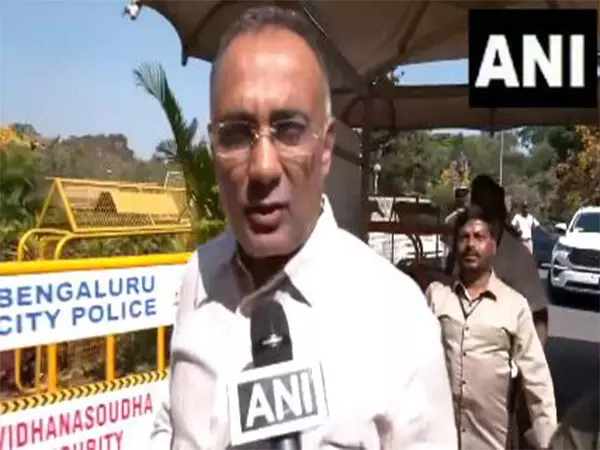 कर्नाटक मंत्री ने राज्य सरकार के खिलाफ प्रदर्शन करने के लिए BJP की आलोचना की कर्नाटक मंत्री ने राज्य सरकार के खिलाफ प्रदर्शन करने के लिए BJP की आलोचना की