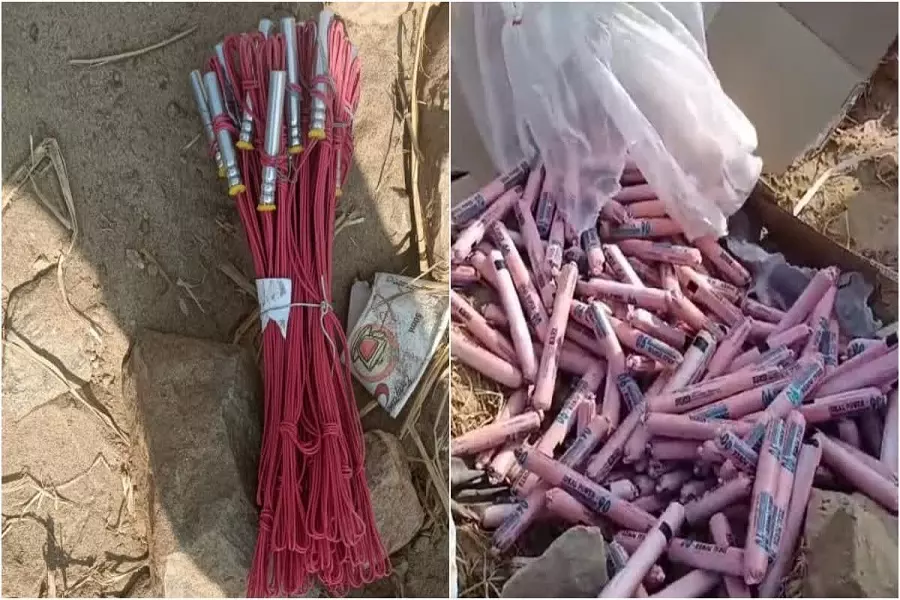 Giridih: डीएफओ ने अमझर वन क्षेत्र से बरामद किया विस्फोटक, पुलिस को सौंपा Giridih: डीएफओ ने अमझर वन क्षेत्र से बरामद किया विस्फोटक, पुलिस को सौंपा