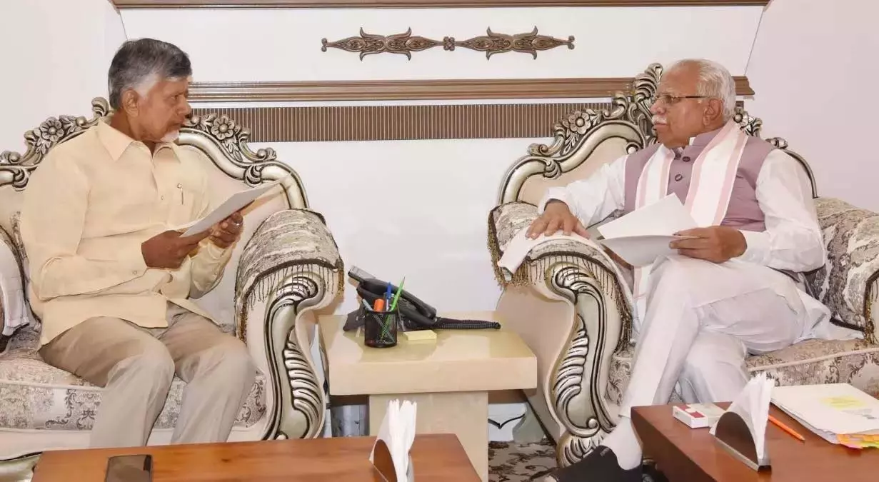 CM ने विशाखापत्तनम-विजयवाड़ा मेट्रो रेल परियोजनाओं के लिए पूर्ण केंद्रीय वित्त पोषण की मांग की CM ने विशाखापत्तनम-विजयवाड़ा मेट्रो रेल परियोजनाओं के लिए पूर्ण केंद्रीय वित्त पोषण की मांग की