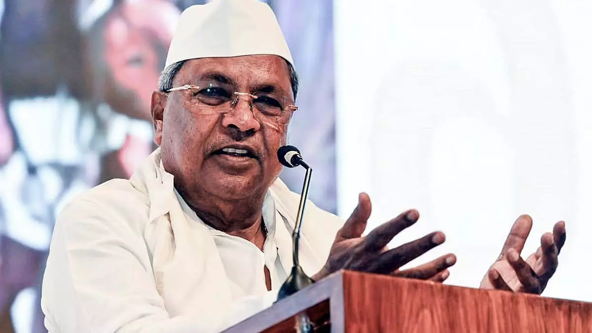 कर्नाटक के सीएम ने मूवी टिकट की कीमत 200 रुपये तय की कर्नाटक के सीएम ने मूवी टिकट की कीमत 200 रुपये तय की