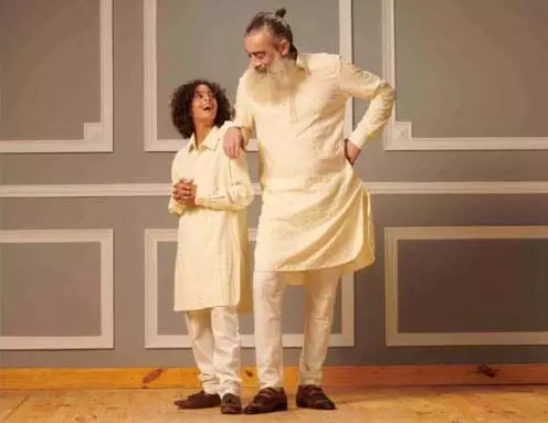 Mohanlal Sons ने सभी परिधानों पर 15% छूट की घोषणा की Mohanlal Sons ने सभी परिधानों पर 15% छूट की घोषणा की