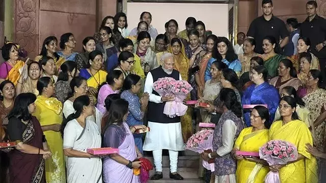 Gujarat : प्रधानमंत्री की सुरक्षा टीम में केवल महिलाएं Gujarat : प्रधानमंत्री की सुरक्षा टीम में केवल महिलाएं