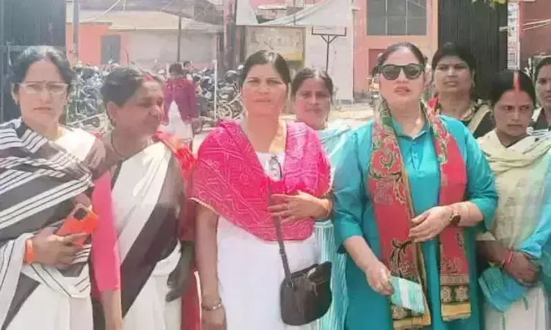 Basti: आशा बहुओं की समस्याओं का प्राथमिकता के साथ निराकरण की मांग Basti: आशा बहुओं की समस्याओं का प्राथमिकता के साथ निराकरण की मांग
