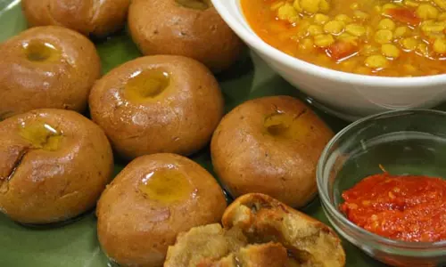 Recipe: दाल बाफला बाटी