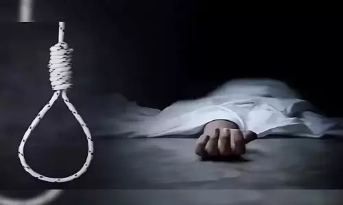 ‘मेरी मां बहुत टूट चुकी है...’, होटल के कमरे में शख्स ने की खुदकुशी, लिखा- पत्नी जिम्मेदार