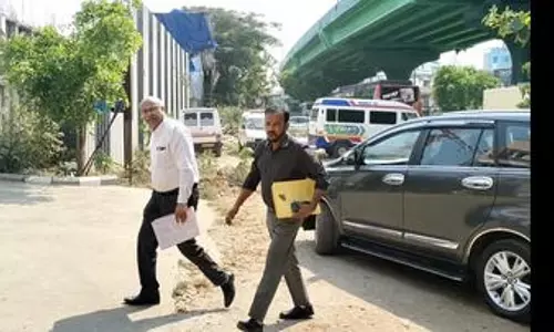कोडानाड हत्या और डकैती मामला: एस्टेट मैनेजर से पूछताछ कोडानाड हत्या और डकैती मामला: एस्टेट मैनेजर से पूछताछ