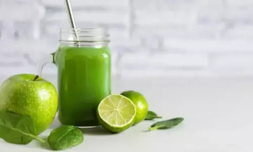 Green Apple Spinach Smoothie: ग्रीन एप्पल पालक स्मूदी एक महीने में वजन घटाने में मदद करेगी Green Apple Spinach Smoothie: ग्रीन एप्पल पालक स्मूदी एक महीने में वजन घटाने में मदद करेगी