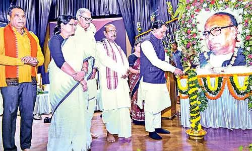 Odisha: बीजू जयंती का राज्य स्तरीय समारोह Odisha: बीजू जयंती का राज्य स्तरीय समारोह