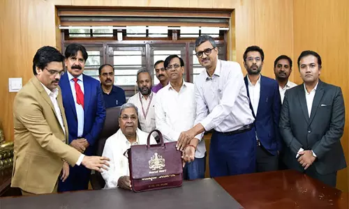 Karnataka के मुख्यमंत्री सिद्धारमैया ने राज्य का बजट पेश किया