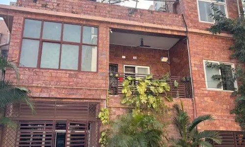 एसटीए उप आयुक्त पर सतर्कता विभाग की गाज एसटीए उप आयुक्त पर सतर्कता विभाग की गाज