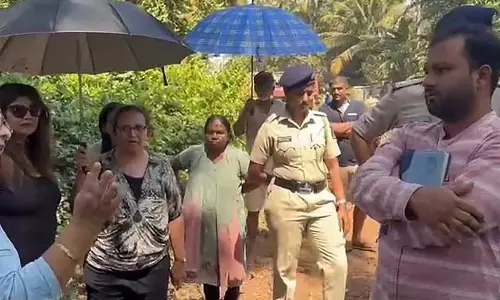 प्राइमिरो वड्डो, वेल्साओ में टकराव: सरपंच डायना गौविया ने RVNL ठेकेदार को चुनौती दी प्राइमिरो वड्डो, वेल्साओ में टकराव: सरपंच डायना गौविया ने RVNL ठेकेदार को चुनौती दी
