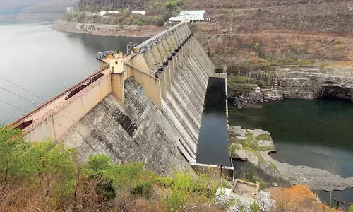 Srisailam Dam : श्रीशैलम परियोजना के तल पर बने गड्ढे को भरे